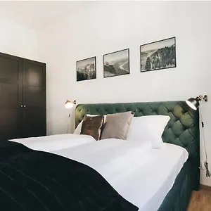  Apartment Tip! Zentraler Geht's Nicht! Premium In Der Altstadt