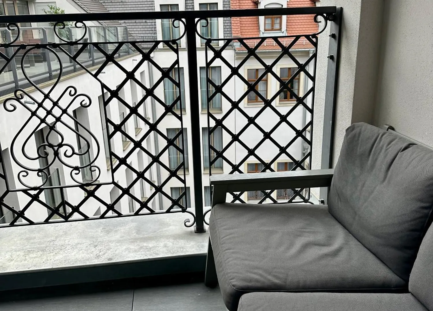 Exklusives Apartment Mit Einmaligem Blick Zur Frauenkirche - Parkplatz Kostenfrei Drážďany 0*,