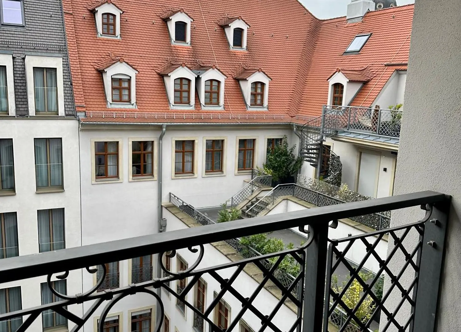 Exklusives Apartment Mit Einmaligem Blick Zur Frauenkirche - Parkplatz Kostenfrei Drážďany